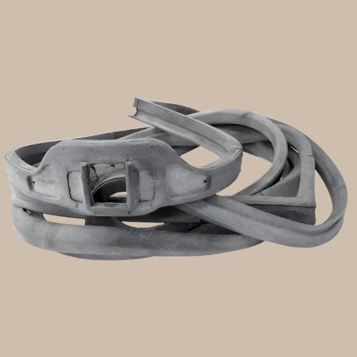 Door Seal Right: T2 Bay (1968-1979)