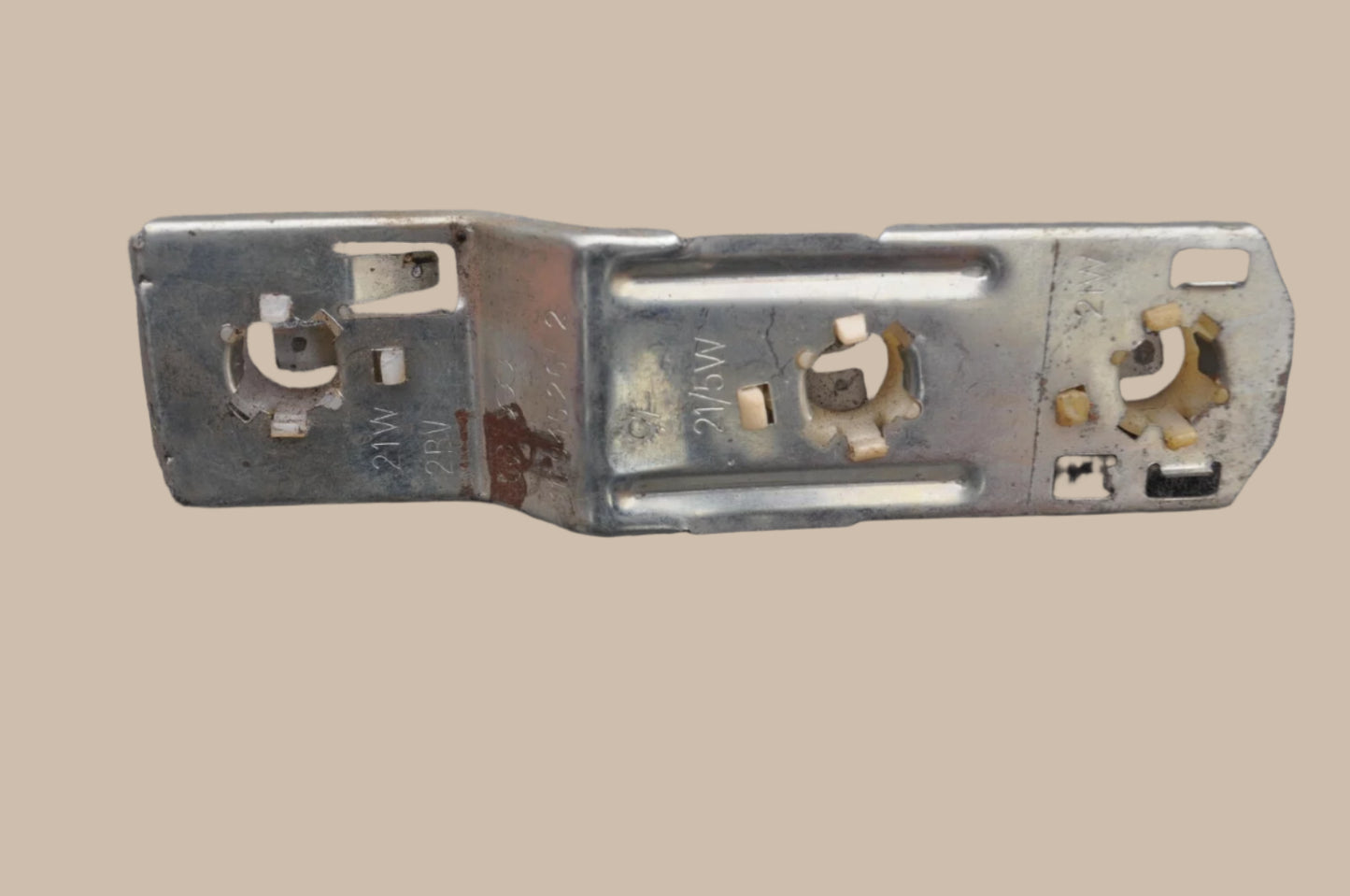 Rear Light Elephant Bulb Holder - VW Beetle 1302/03