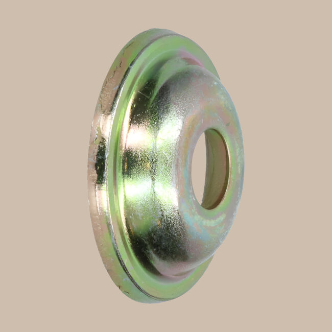 Ring between nut and shims V-belt pulley dynamo/alternator