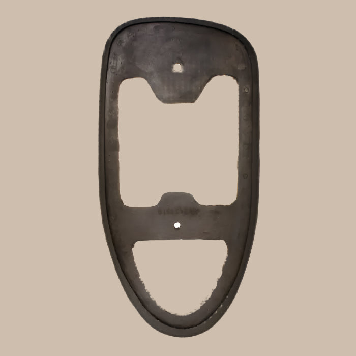 Rear light to body seal 2 needed, Beetle 1952-1955