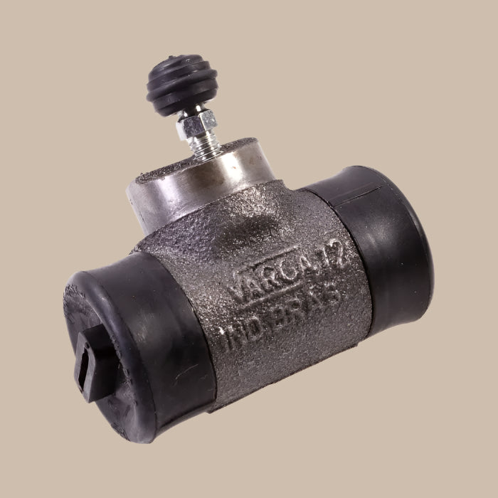 Rear Wheel Brake Cylinder: T2 Bay (1968-1971), T2 Split Bus (1955-1967), Trekker (1969-1973)