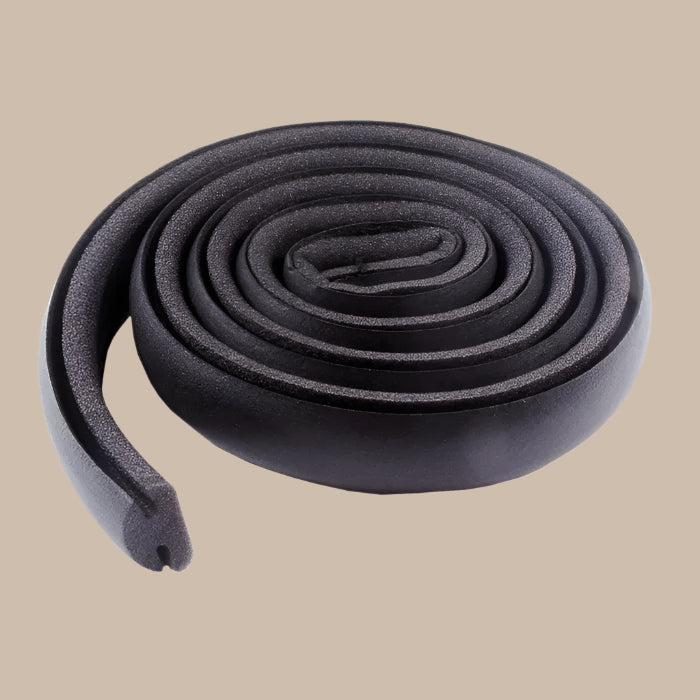 Engine compartment seal